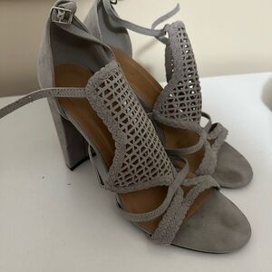 Size 10 Charlotte Russe grey heels
